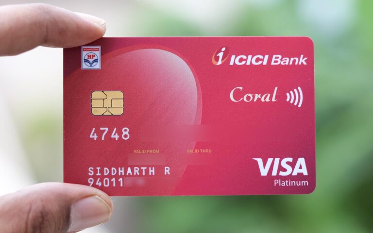 ICICI Bank Coral Contactless Credit Card Review In Hindi