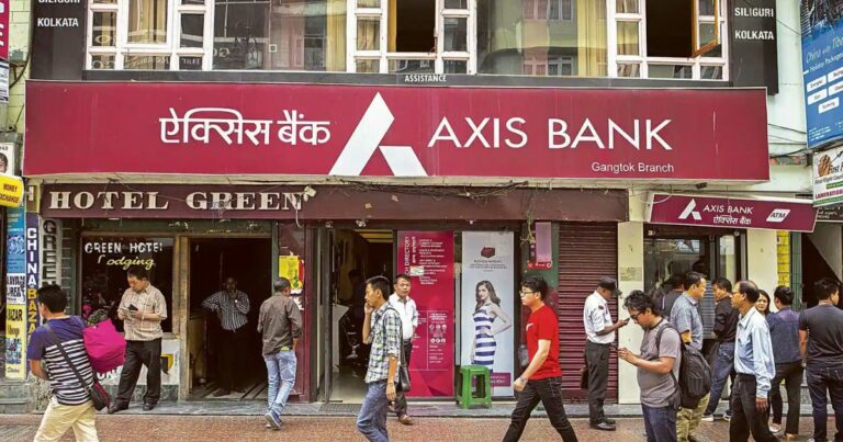 Axis Bank increased loan rates by 30 Bps